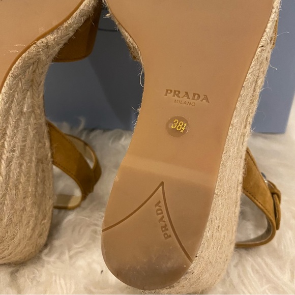 Prada Beige Camel Wedge Sandal size 38.5 fits 8 or 7.5 - Picture 3 of 6